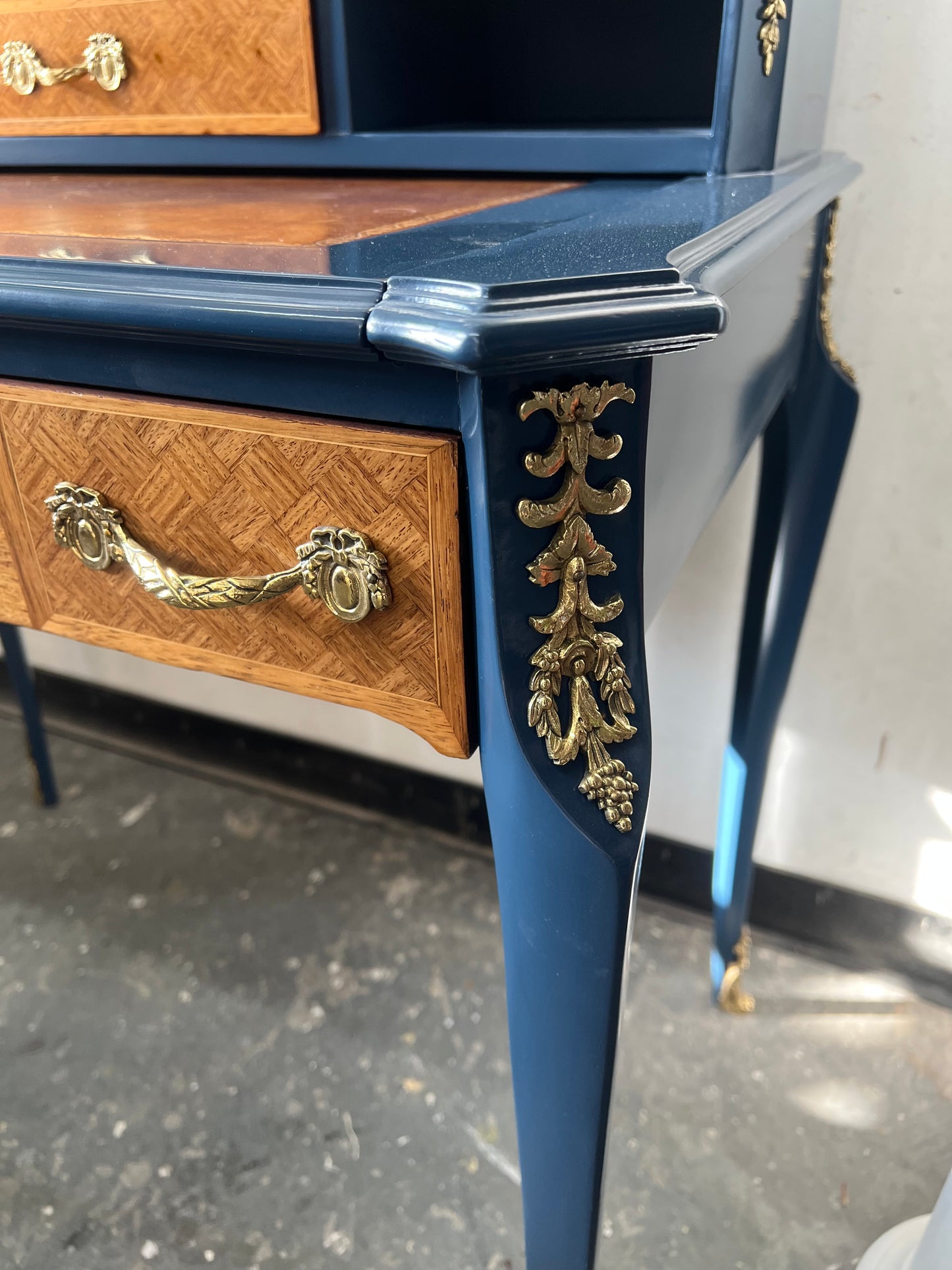 Vintage Louis XV Desk