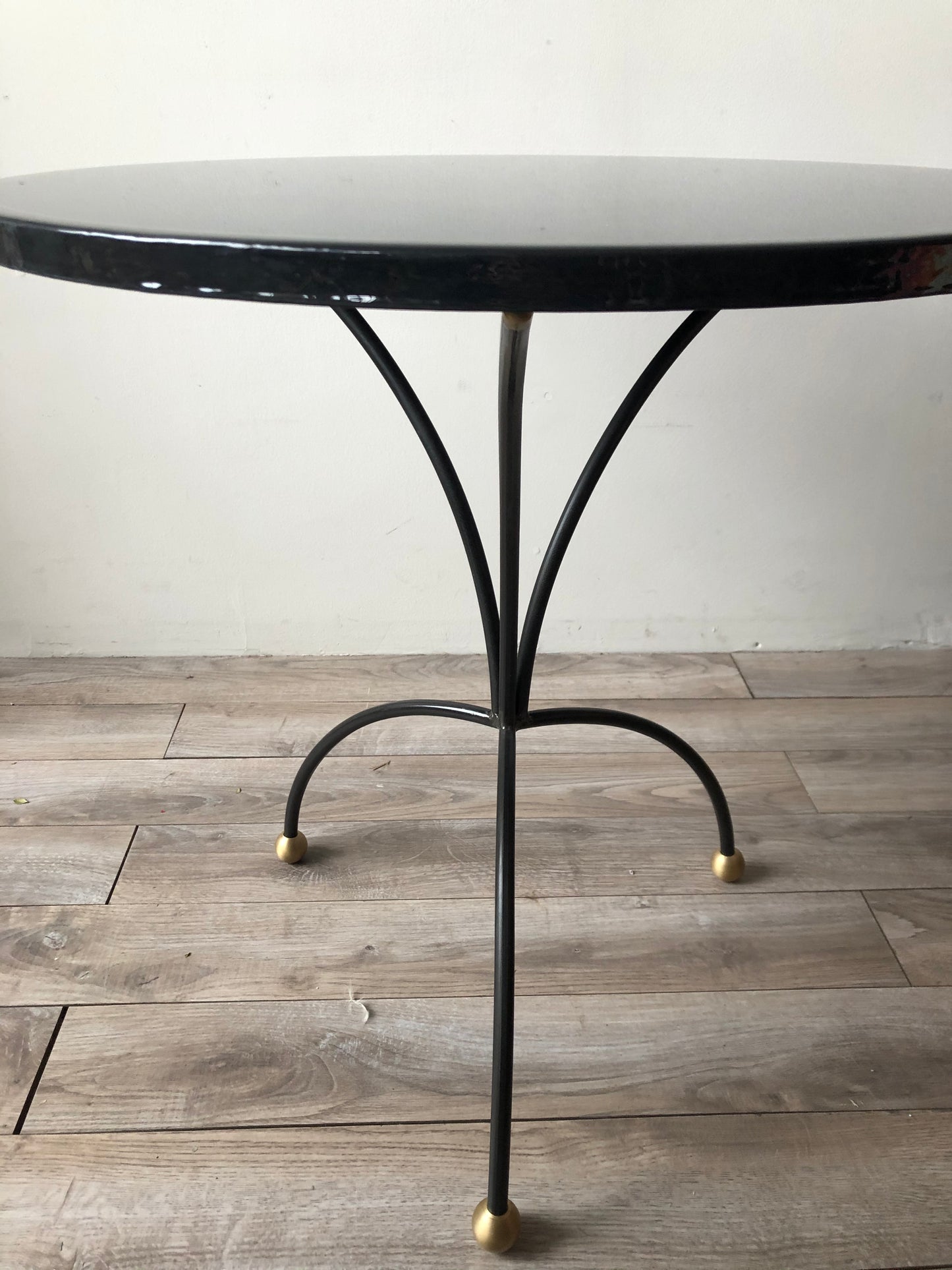 Pair of contemporary End tables